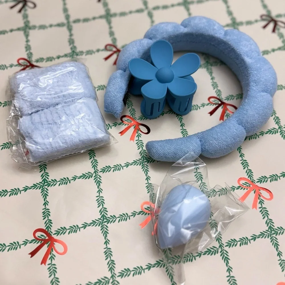 N/A cute blue
